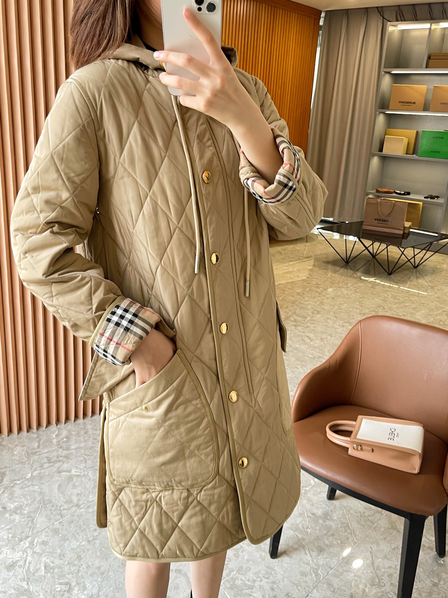 1694512994.9675jbzOIDYfHJ2 4_1762361549.jpg