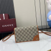 구찌 GG 엠블럼 수퍼 미니 숄더백 820688