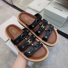 ✨타임세일✨셀린느 티피 슬라이드 슬리퍼 블랙 사이즈 : 235