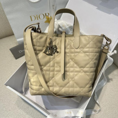 [엔젤샵] 디올 뚜주흐백 버티컬 미듐