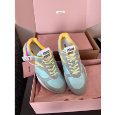 미우미우 스니커즈