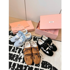 미우미우 스웨이드 스니커즈 (3가지 컬러)