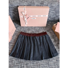 미우미우 핀스트라이프 플리츠 미니 스커트