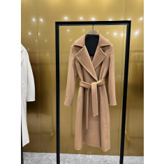 막스마라 마누엘라 코트