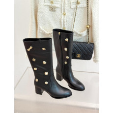 샤넬 25K 참 장식 부츠 7CM