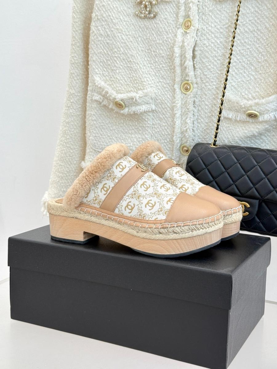 샤넬 2025 뮬 슬리퍼