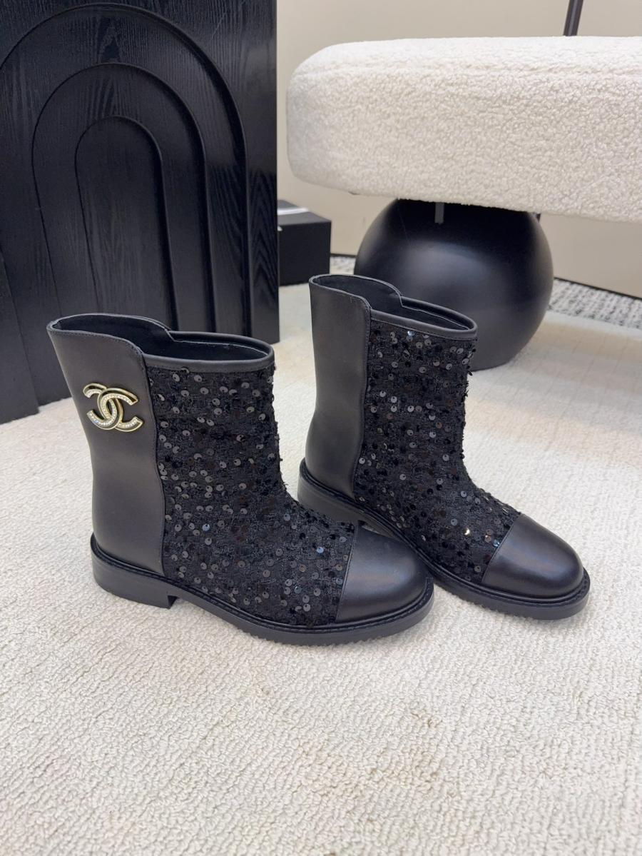 샤넬 시퀸 가죽 부츠