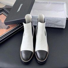 샤넬 25K 가죽 미들 부츠